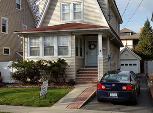 69 Summit Rd, Staten Island, NY 10307