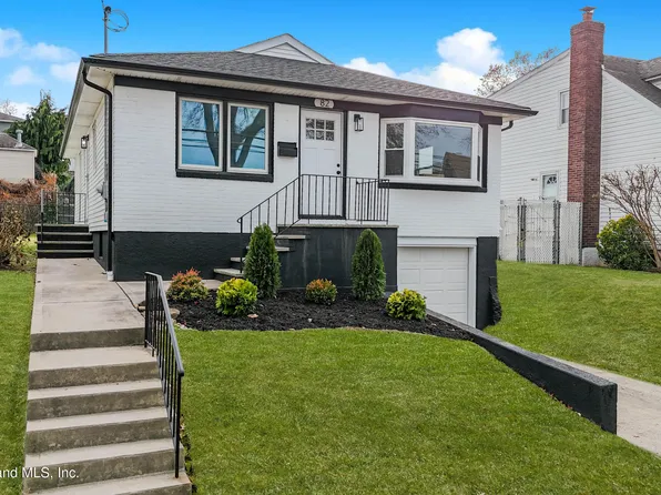82 Ravenhurst Ave, Staten Island, NY 10310