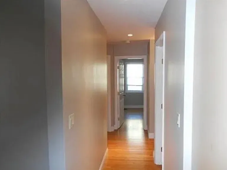 26 Salem St #2 — Photo 1