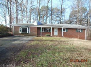 3238 Imperial Dr, Walkertown, NC 27051