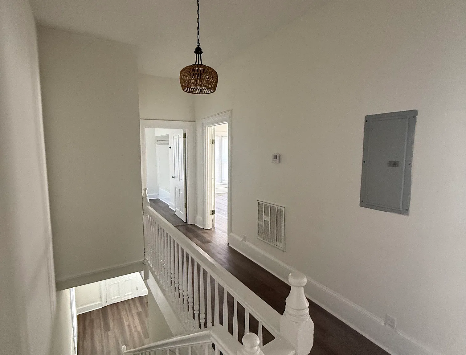 306 West Church St - B — Photo 3