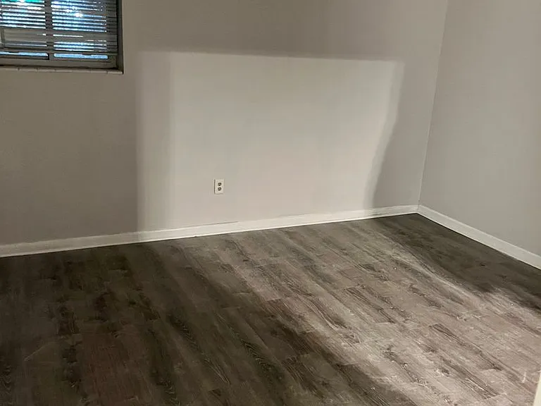 7312 Rockwell Ave — Photo 7