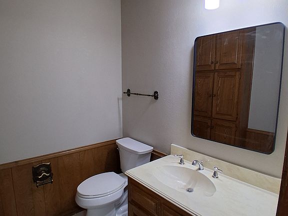 5th image of 2802 S Fielder Rd #A