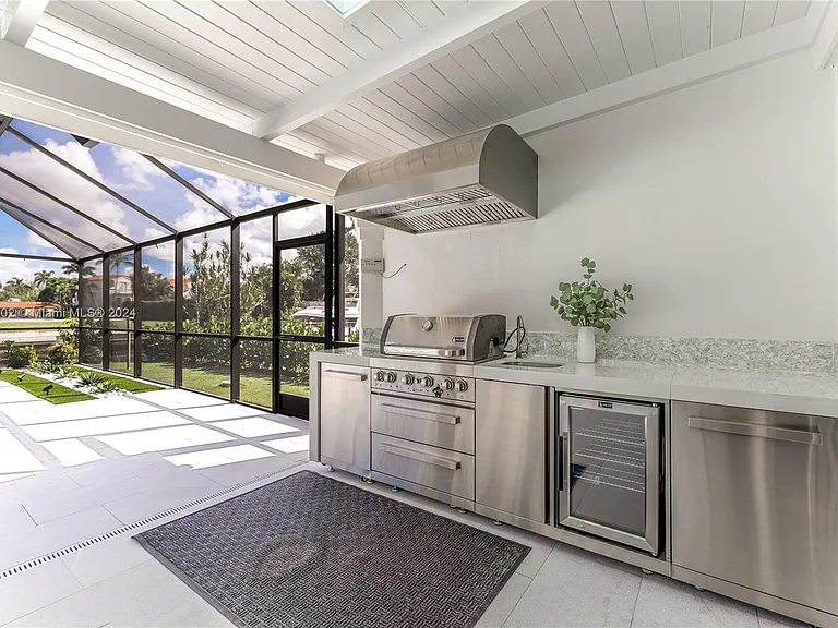 1575 Osprey Ave — Photo 39