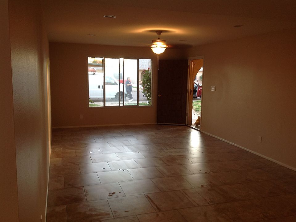 2nd image of 2538 E Pebble Beach Dr