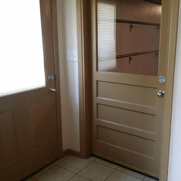 611 N Spruce St — Photo 18