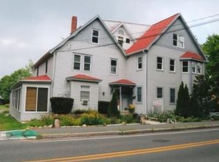 86 Summer St #A, Manchester, MA 01944