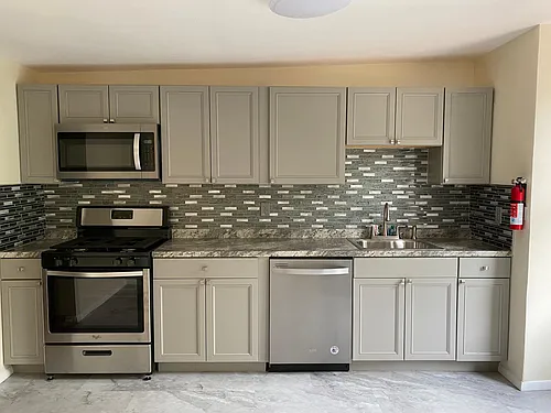 34 Wayne St #1 Photo 1