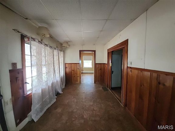 3rd image of 600 N 11th St