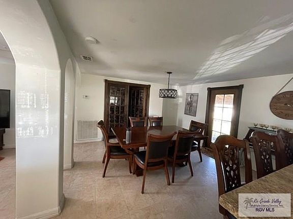 3rd image of 15737 Tangelo Dr