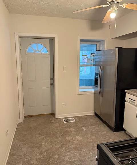 4743 S Ada St #1 — Photo 12