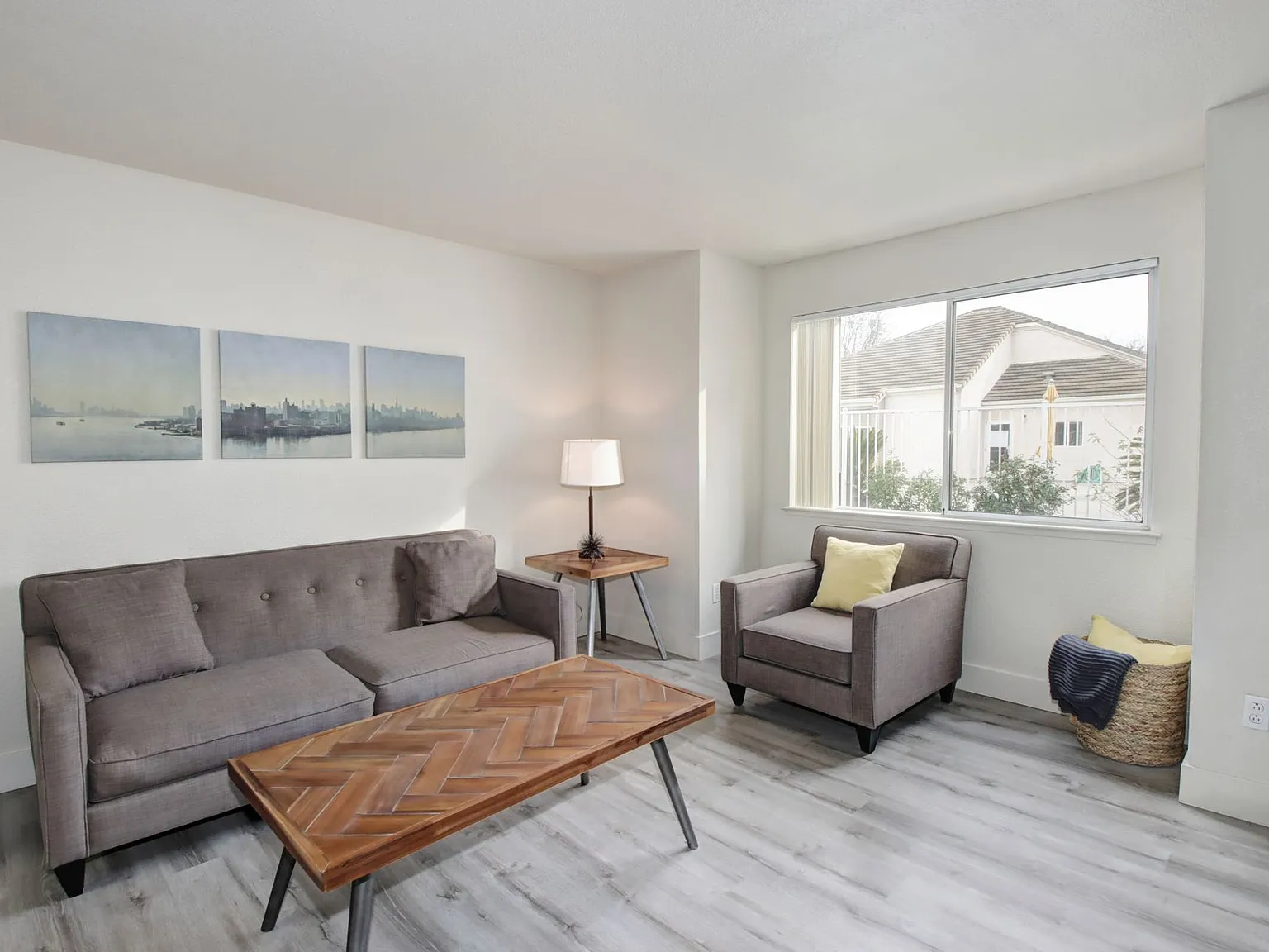 Glacier Point Apartments — Photo 4