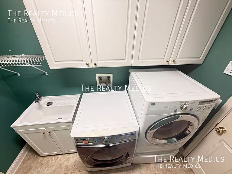 1565 The Oaks Blvd — Photo 57