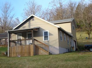 902 Fleming Rd, Maysville, KY 41056