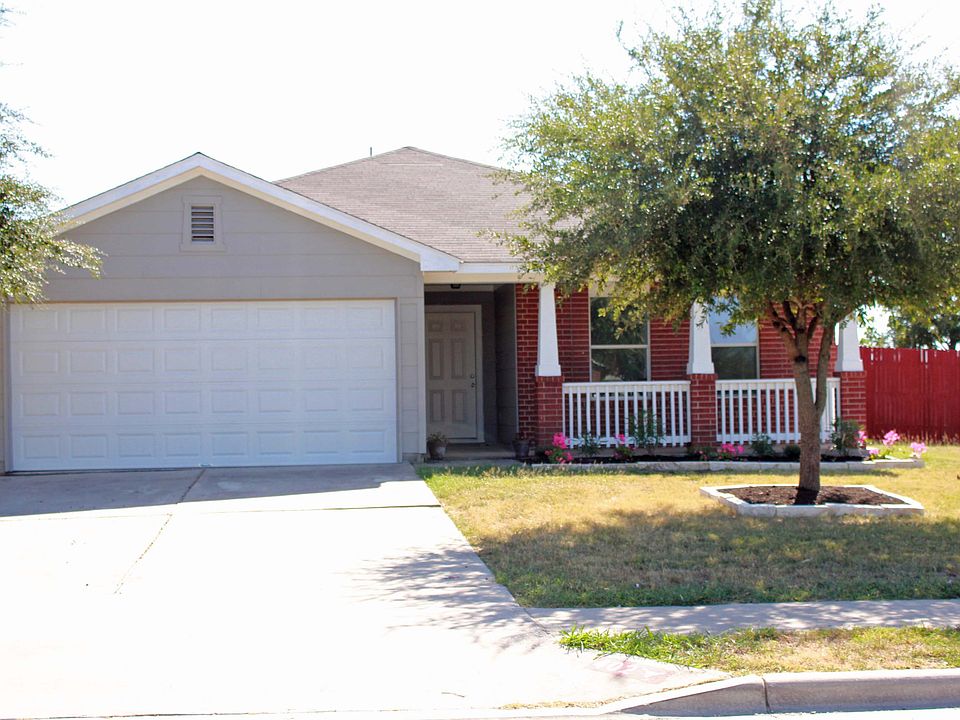 Corner Lot, Double Garage