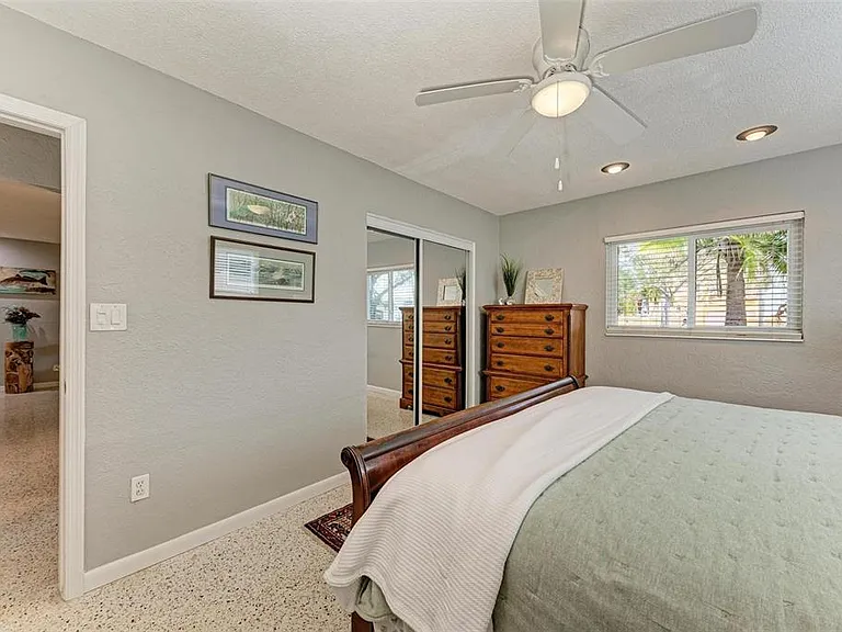 6000 Bayou Grande Blvd NE — Photo 28
