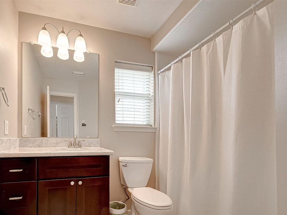 1st image of 24823 Cobble Canyon Ln