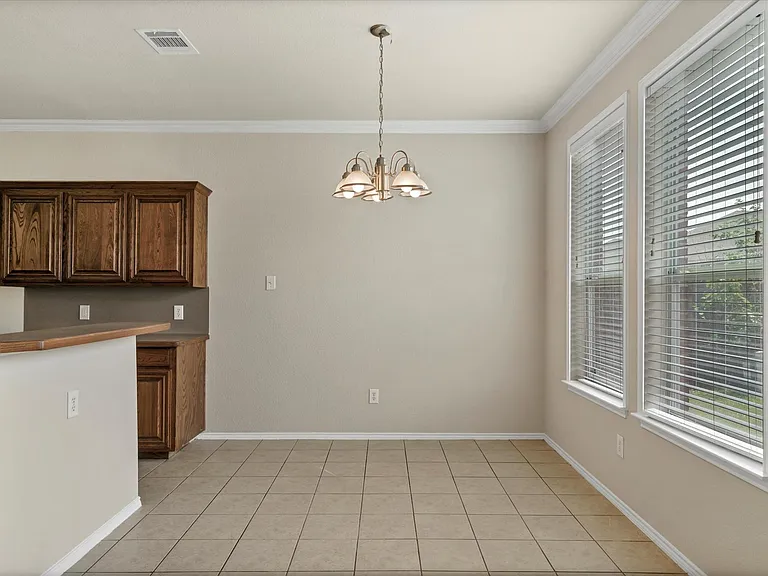 4402 Emerald Leaf Dr — Photo 15