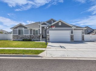 3377 S 2400 W, West Haven, UT 84401