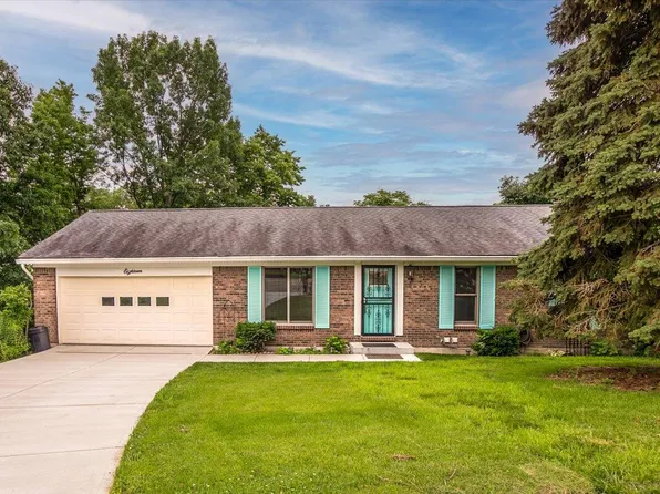 18 Malibu Dr, Highland Heights, KY 41076