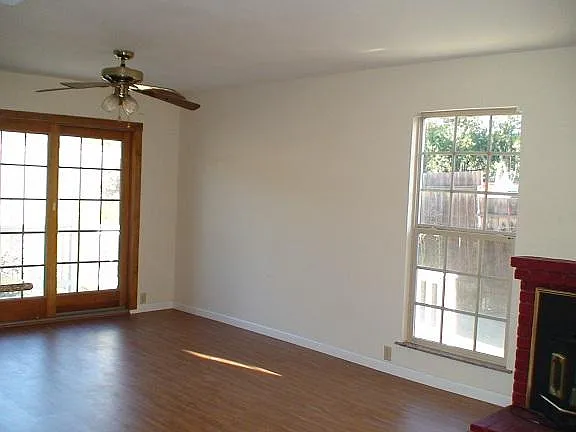 3887 Mesa Verde Ct — Photo 10