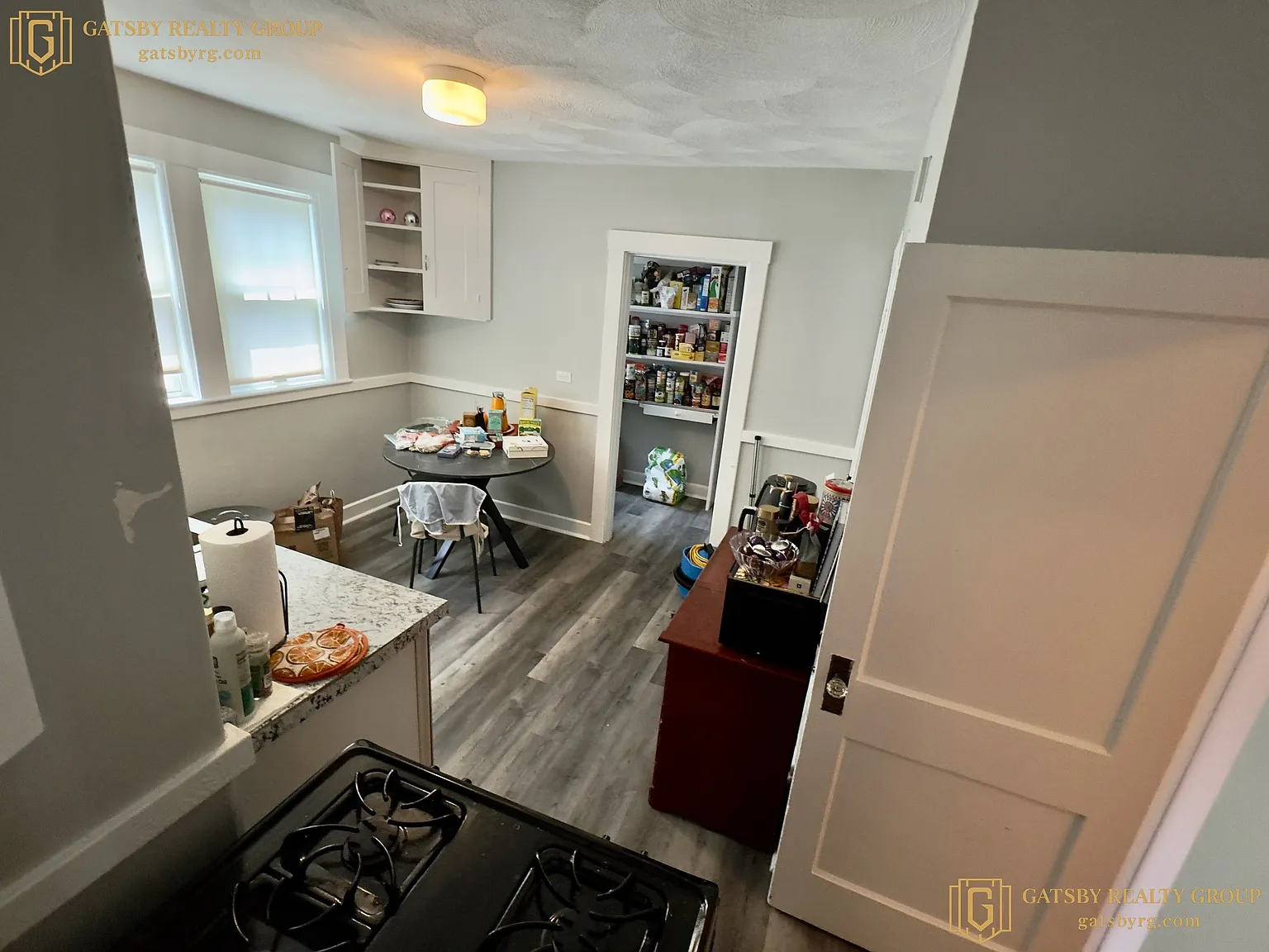 2 bed, 1.0 bath, 1200 sqft, $3,500 — Photo 2