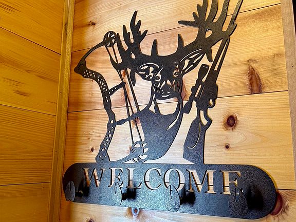 3rd image of 11164 N Merrillville Rd