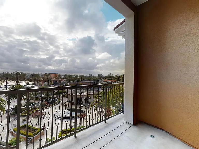 The Residences at Bella Terra — Photo 66