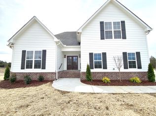 220 Flat Woods Rd, Lebanon, TN 37090