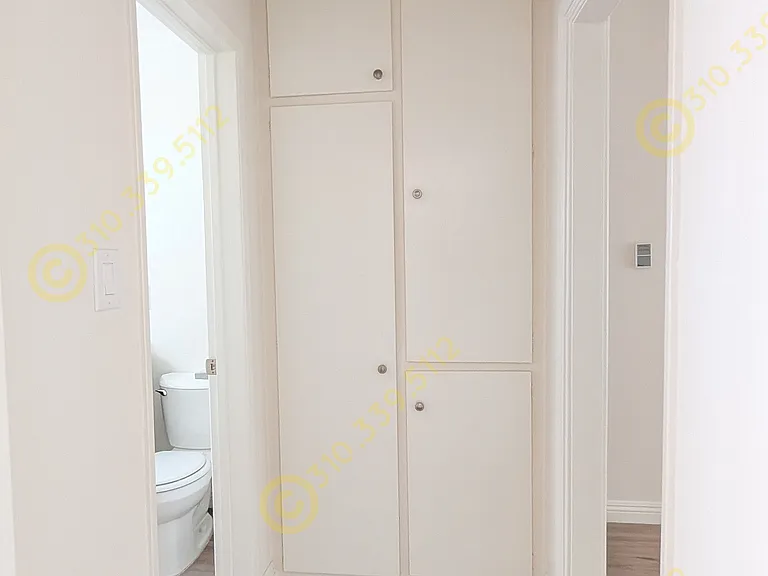 1517 Beloit Ave #2 — Photo 11