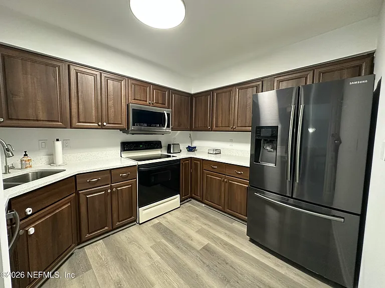 3110 Sea Hawk Dr — Photo 24