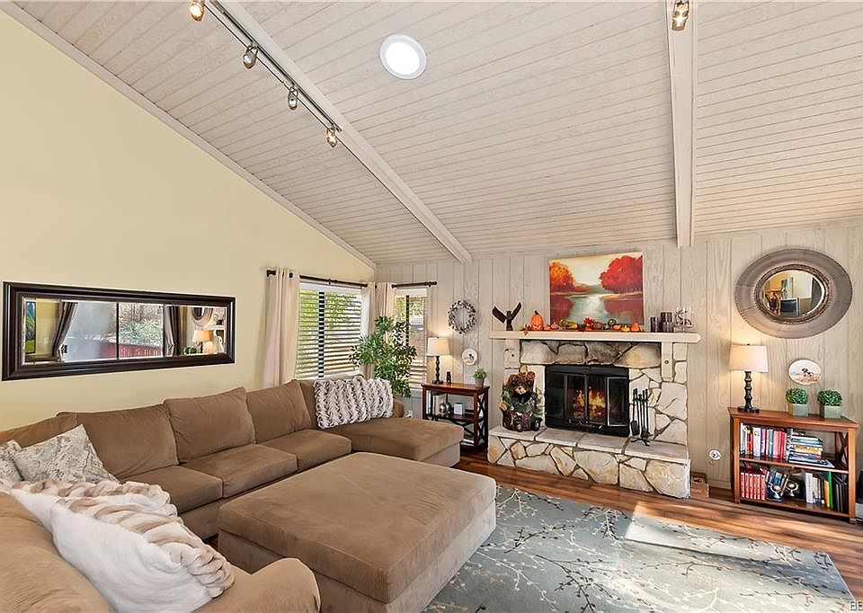 1st image of 415 Tanglewood Dr