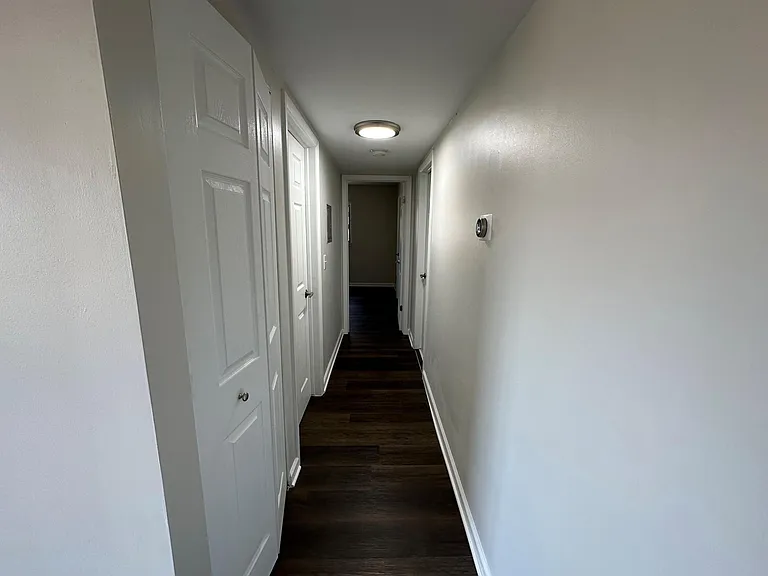 102 N Washington Ave — Photo 19