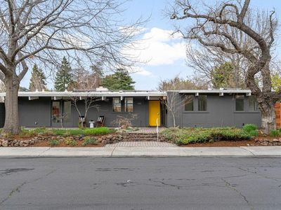 829 Talisman Dr, Palo Alto, CA, 94303