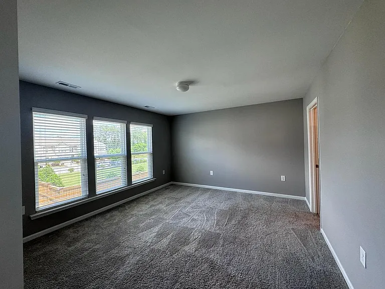 1024 Laceflower Dr — Photo 21