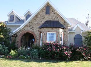 3047 E Fossil Dr, Fayetteville, AR 72701
