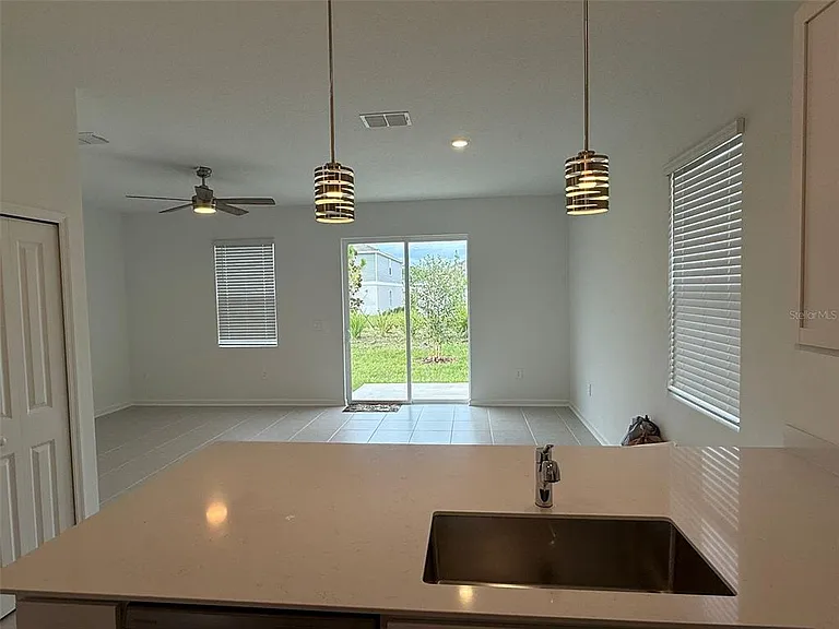 2691 Skyline Loop — Photo 8
