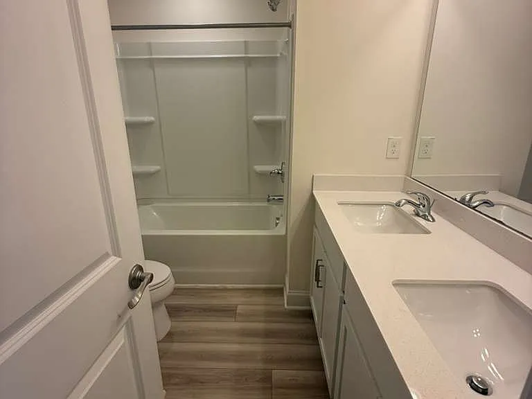 2100 Solana Woods Dr — Photo 27