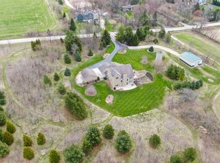 2327 Hillside Rd, Richfield, WI 53076