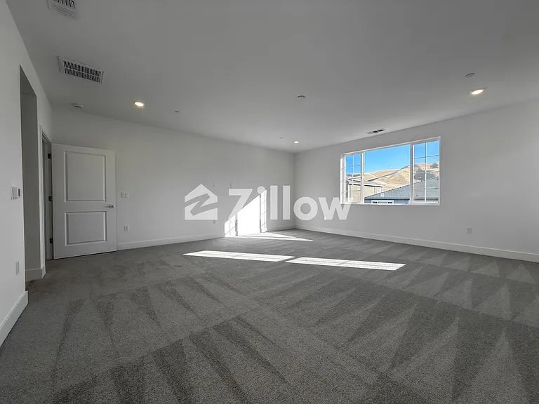 2848 Dapper St — Photo 17