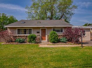 36 Anthony Ln, Albany, NY 12205