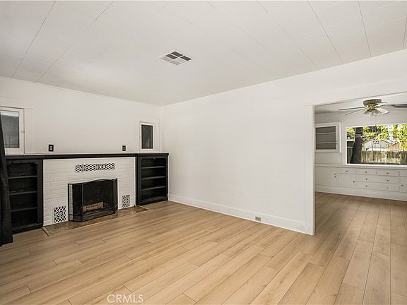 4th image of 3980 Linwood Pl