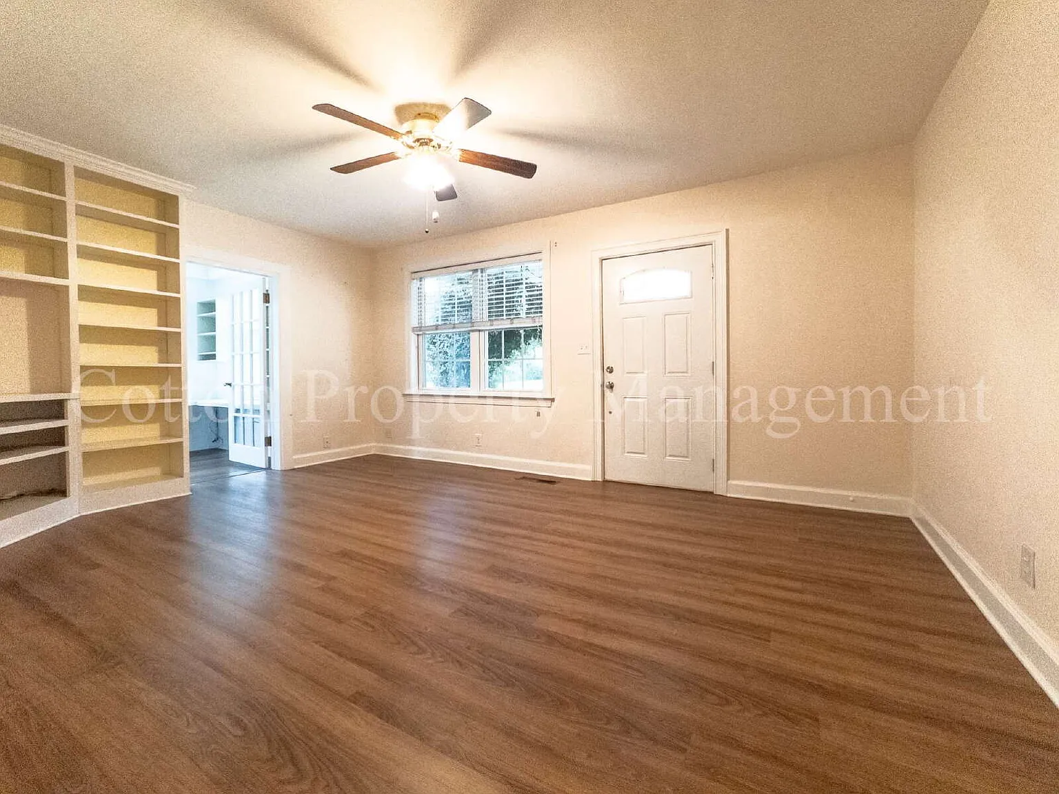 2 bed, 1.0 bath, 1032 sqft, $2,100 — Photo 4