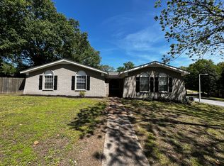 4160 Hallview Dr, Memphis, TN 38128