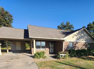 412 E 3rd St, Altheimer, AR 72004