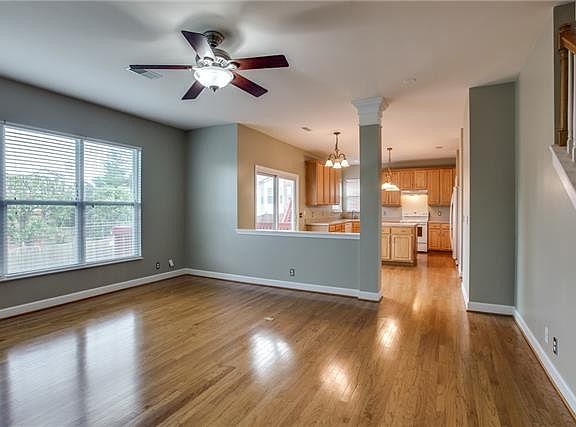 5th image of 1312 Tilton Dr