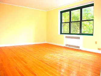 Sold by Manhattan Spaces