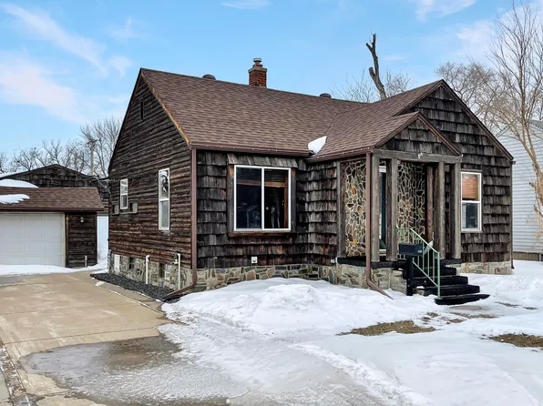 1259 Utah Ave SE, Huron, SD 57350