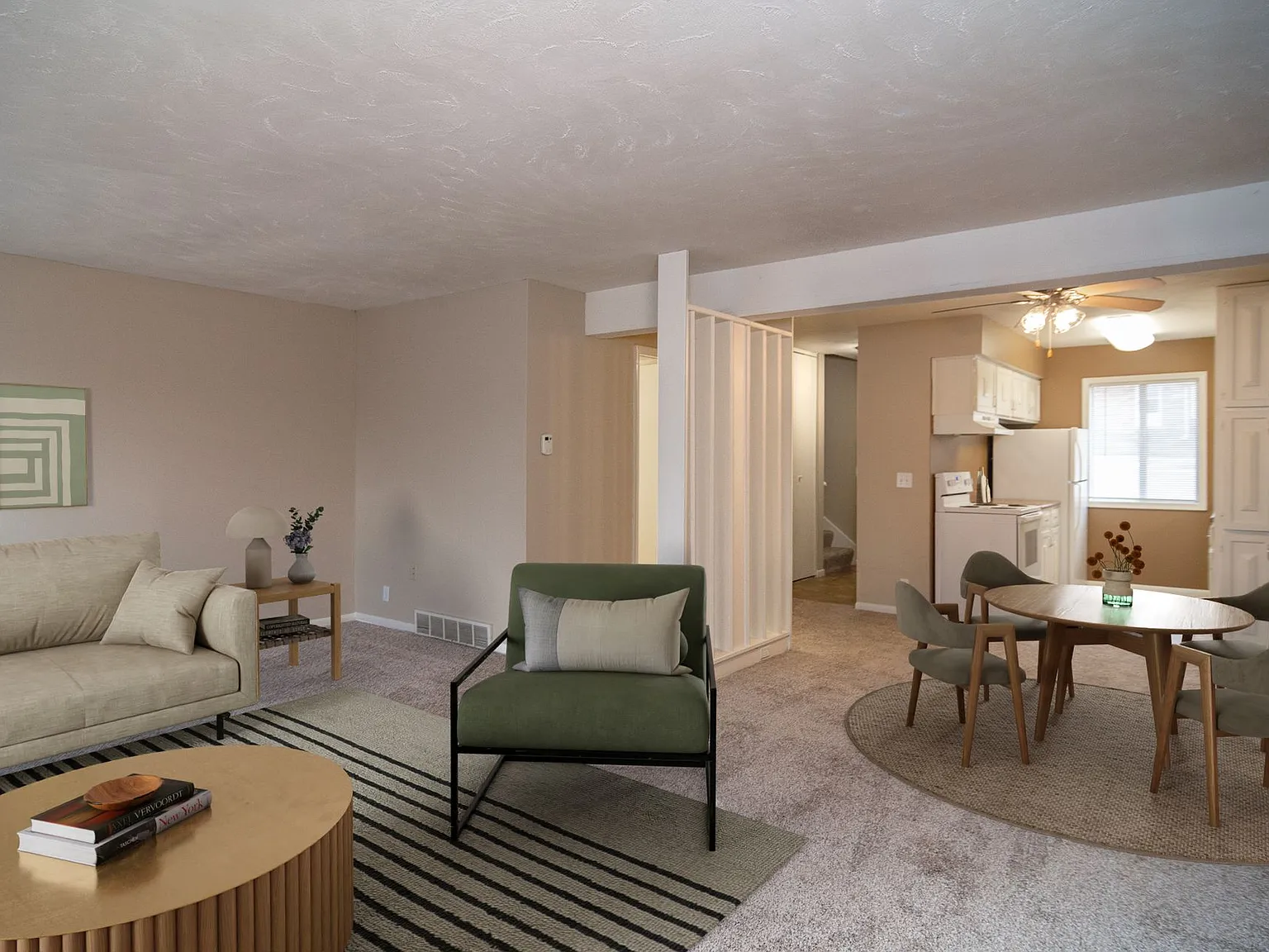 Lake Forest Townhomes — Photo 2