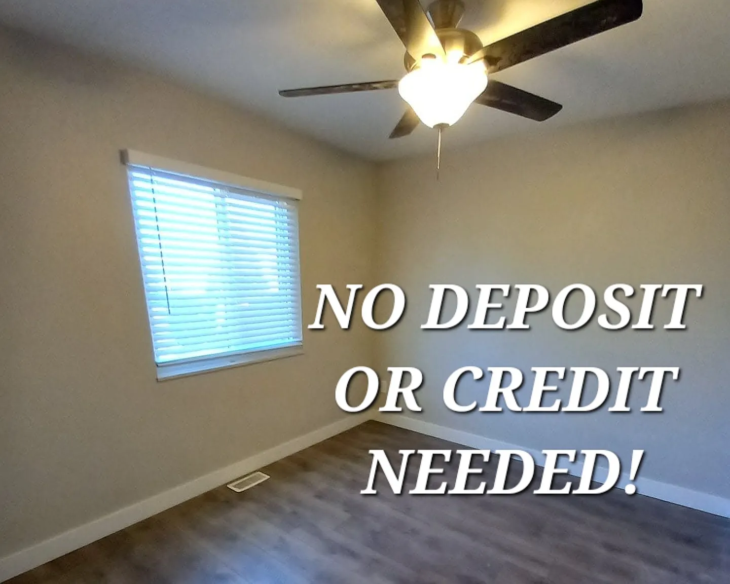 3136 Moonbeam Cir S — Photo 1